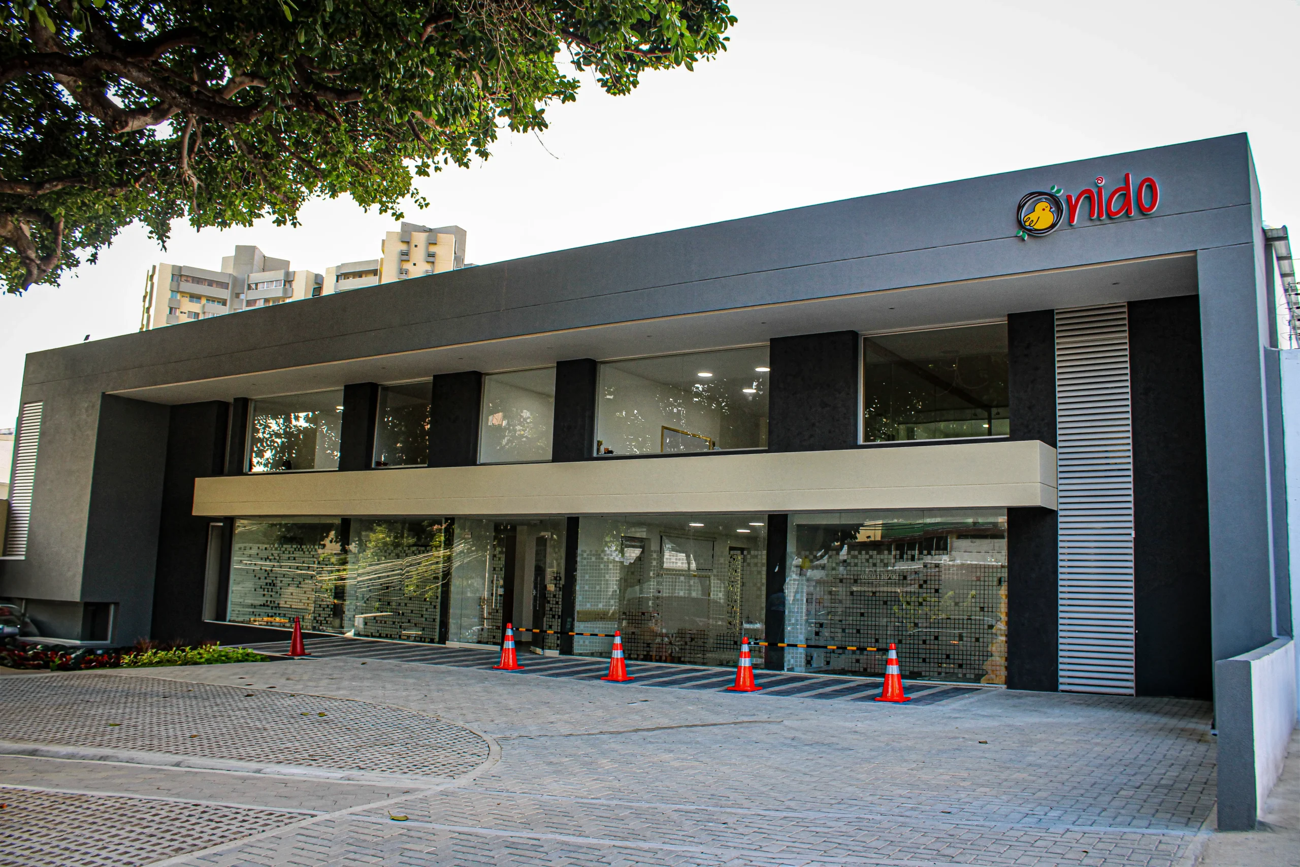 Fachada del NIDO